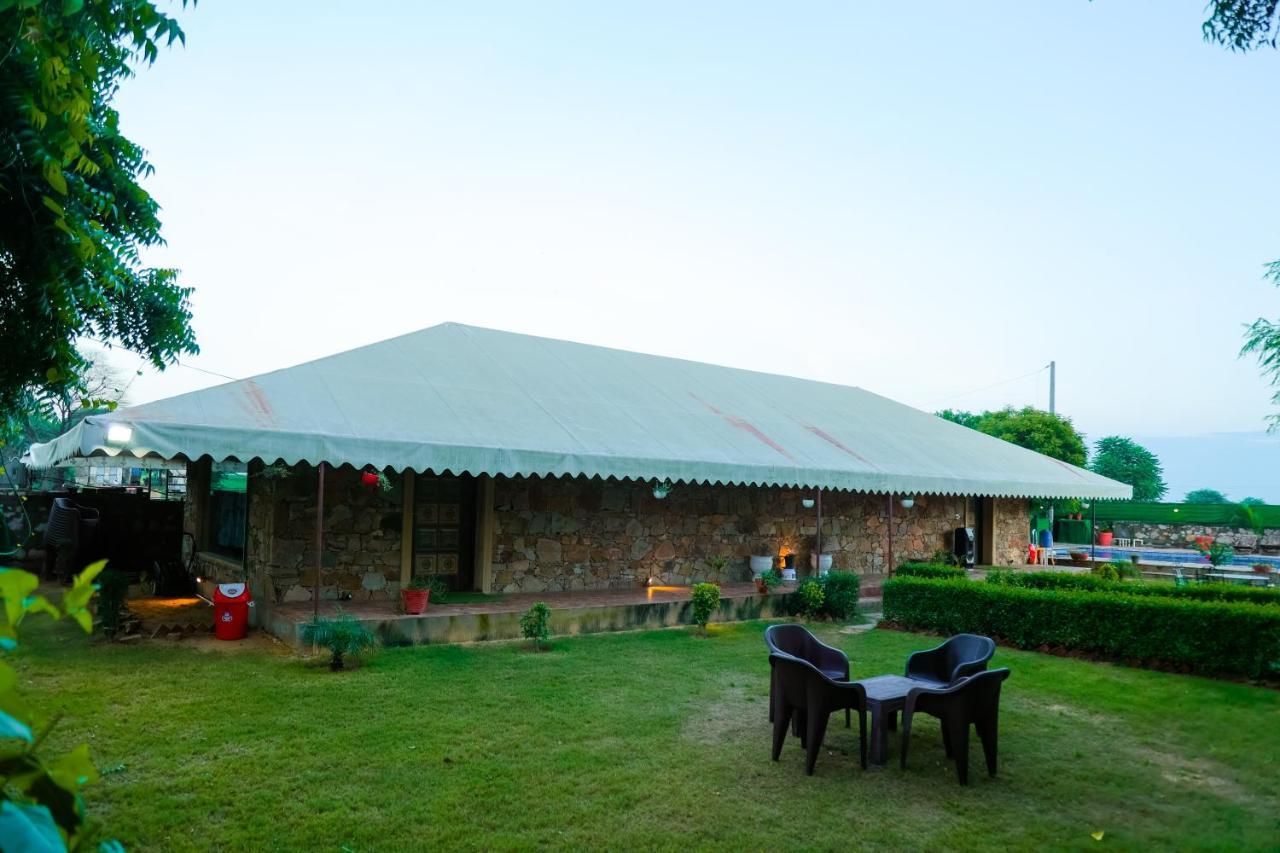 The Rustic Villa, A Stay With Luxuries Amenities And Exotic Nature ชัยปุระ ภายนอก รูปภาพ